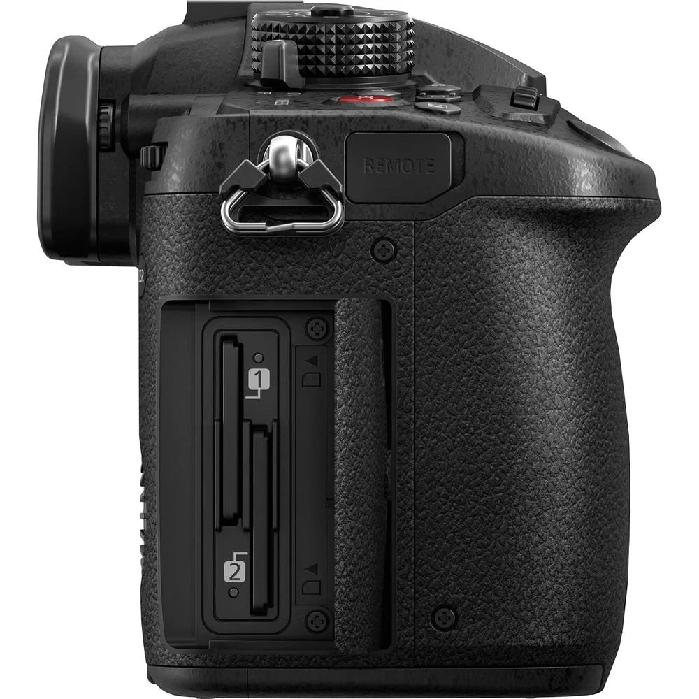 Used Lumix GH5 S with 45-105mm 42.5mm f/1.7 lens - cambuy-lives