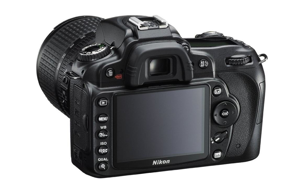 Nikon D90 DSLR with AF-S 18-105mm VR II Kit Lens 8GB Card in Camera Bag - cambuy-lives