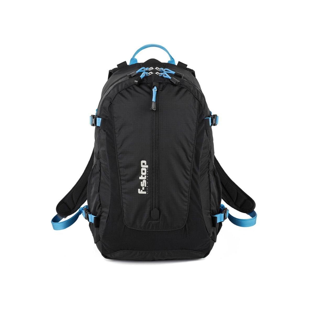 Pack a variety of gear and hit the trail with the 30L Kashmir Ultra Light Backpack in black/blue from f-stop. This pack features daisy chain loops, and an internal aluminum frame. Users will appreciate the EVA-padded back panel. - cambuy-lives